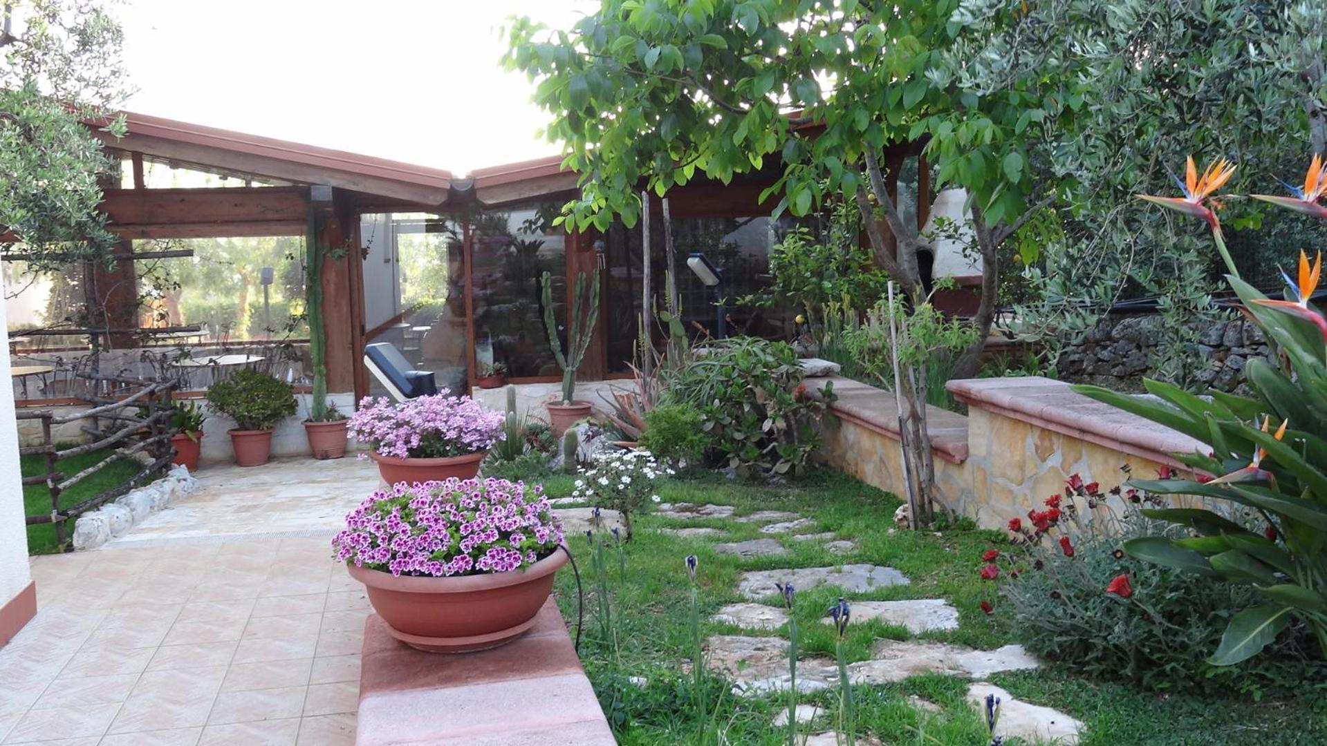 Bed And Breakfast La Casetta Monopoli Exterior photo